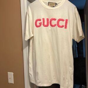 Brand Mew Gucci Women Tee Shirt with tags